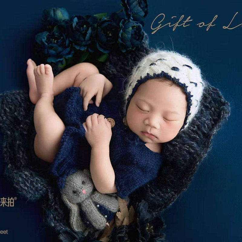 新生児写真撮影用小道具 ヴィンテージ手作りニット衣装 帽子付 - Photography Dark Cloth のレビューと価格